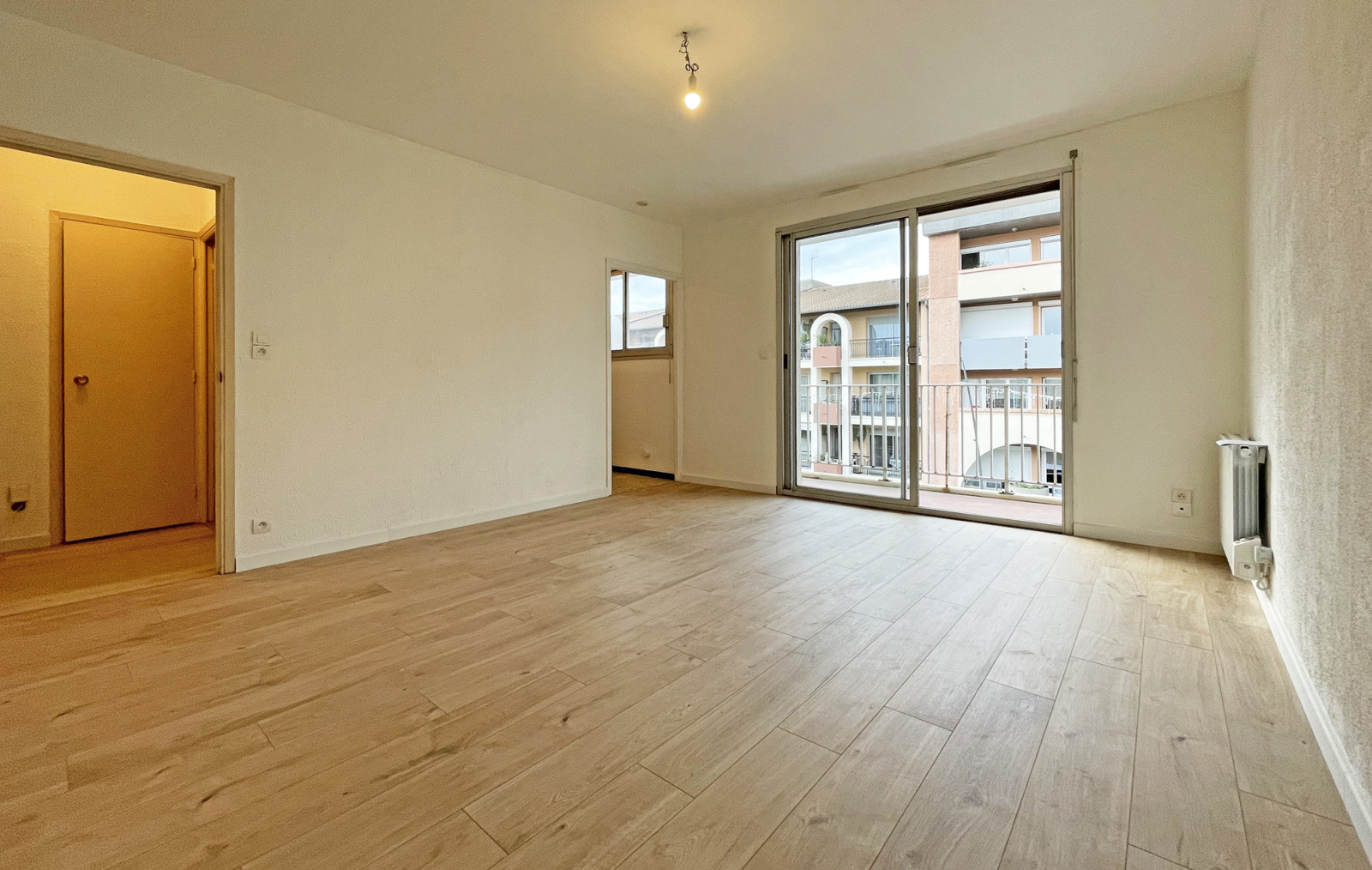 Image_, Studio, Les Angles, ref :131